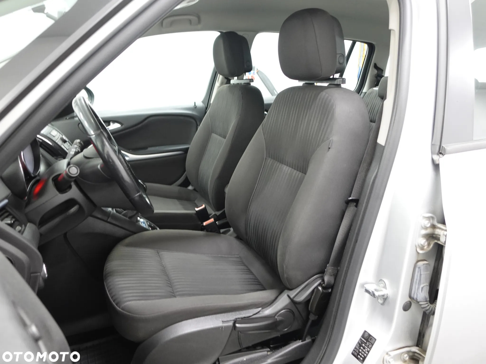 Opel Zafira Tourer 2.0 CDTI Edition - 23
