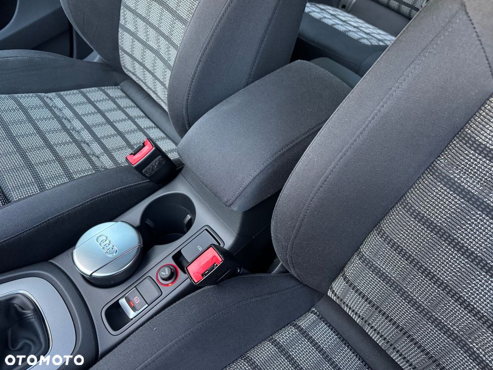 Audi Q3 2.0 TDI Edycja Specjalna - 17