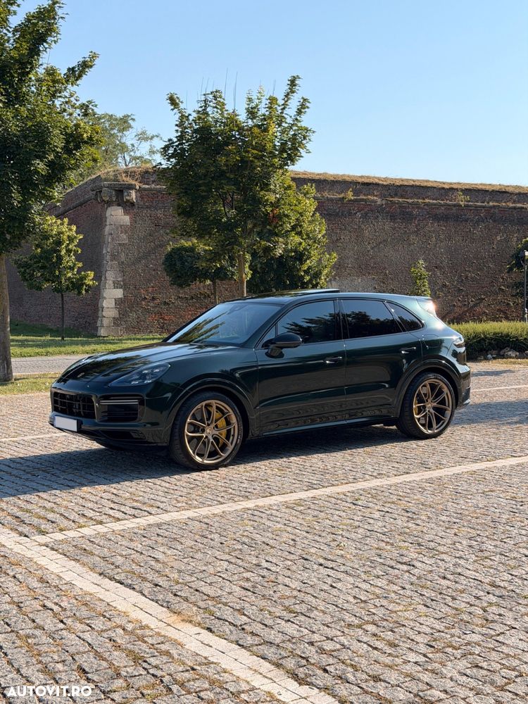 Porsche Cayenne Turbo Tiptronic S - 2