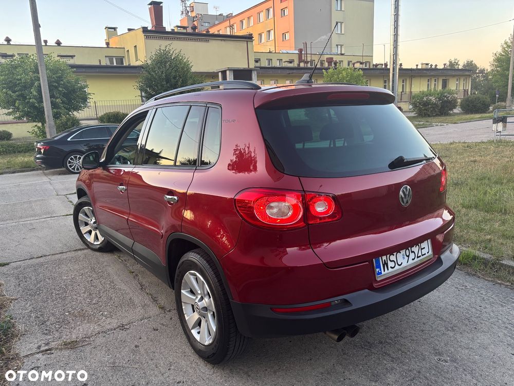 Volkswagen Tiguan 2.0 TDI BlueMot Trend&Fun - 2