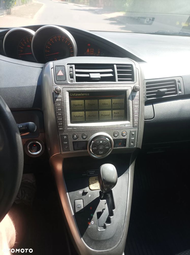Toyota Verso 1.8 Premium EU5 MS - 21