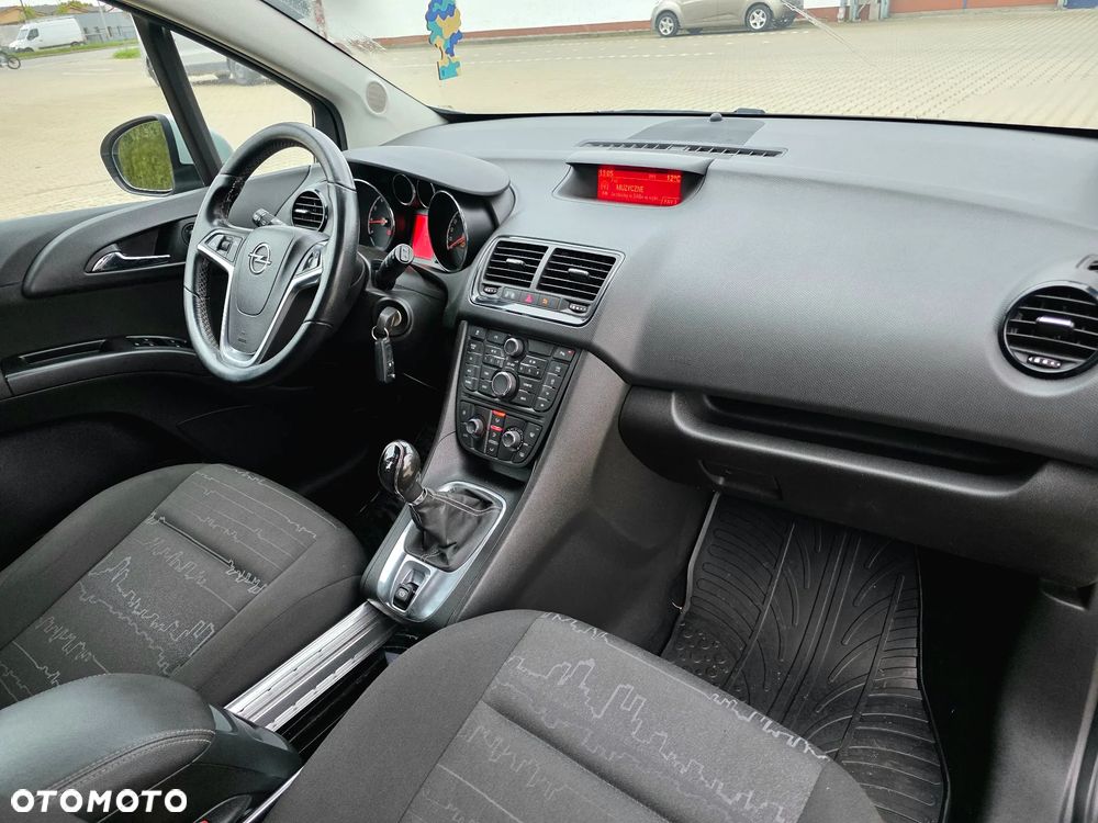 Opel Meriva - 26