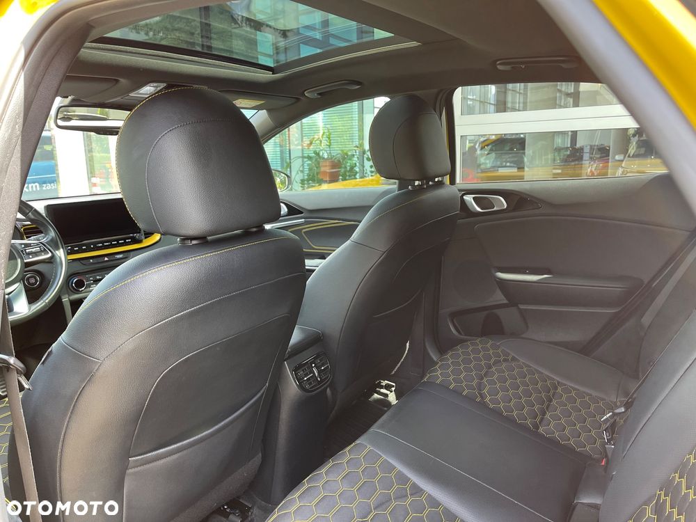 Kia XCeed 1.6 T-GDI XL DCT - 15