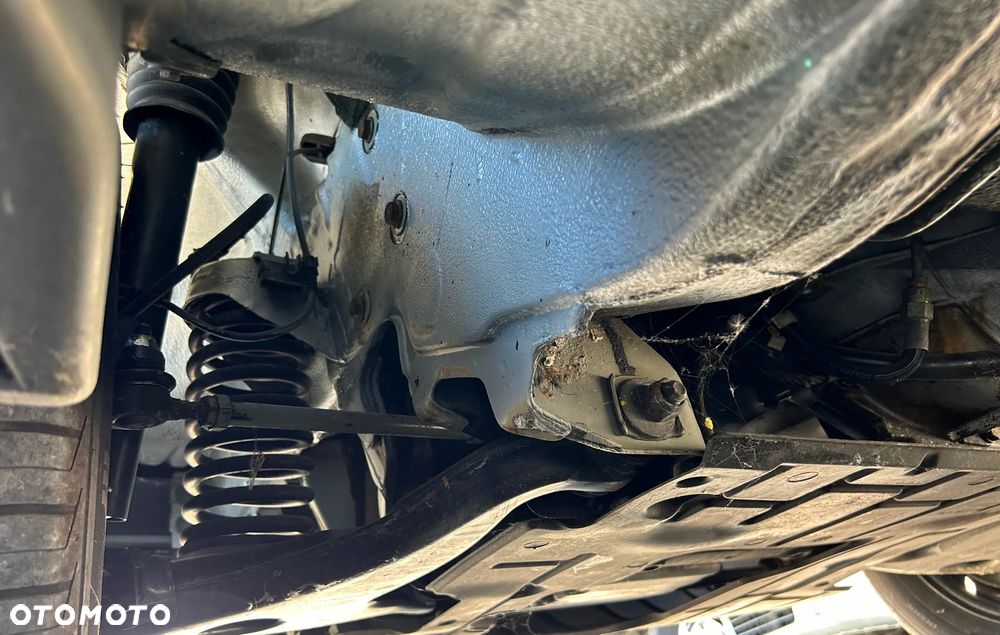 Mercedes-Benz W201 (190) - 7