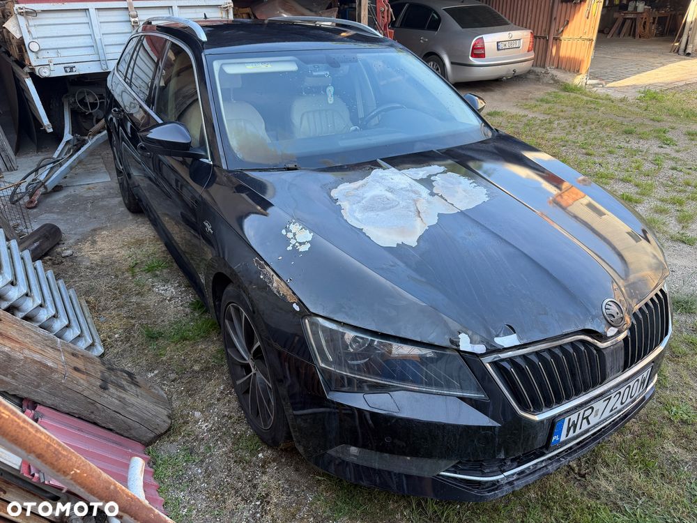 Skoda Superb 2.0 TDI 4x4 L&K DSG - 3