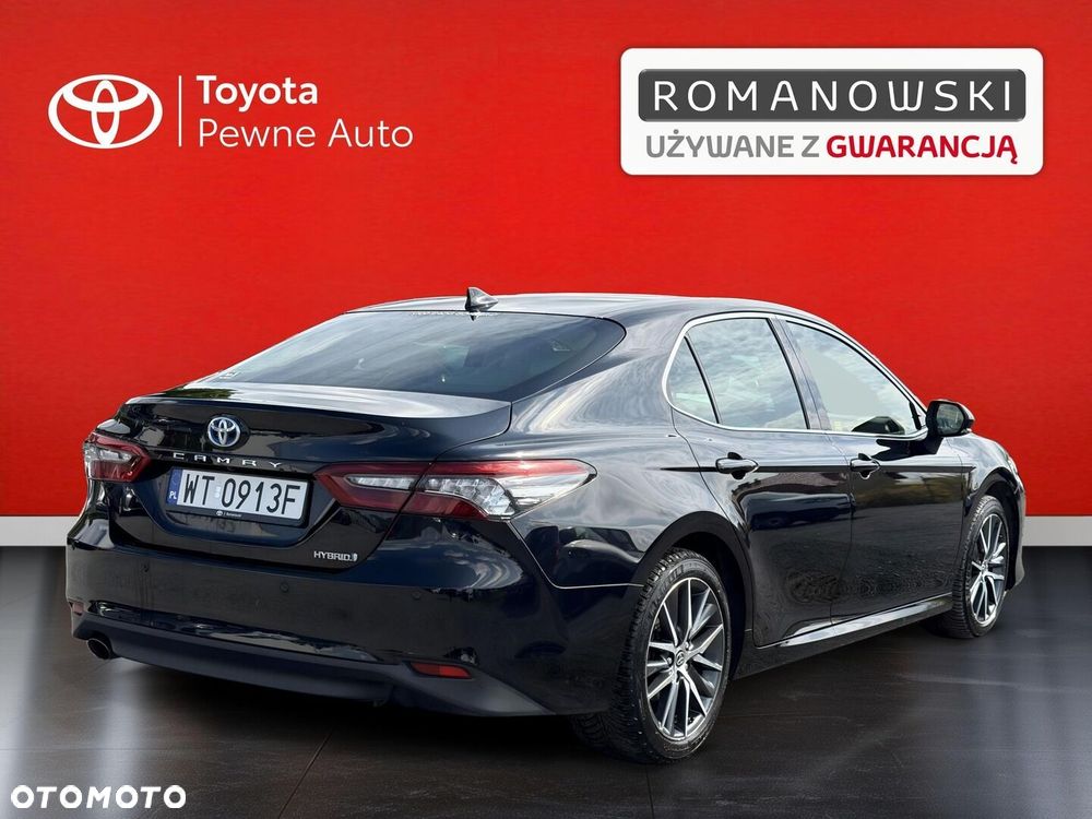Toyota Camry 2.5 Hybrid Executive CVT - 2