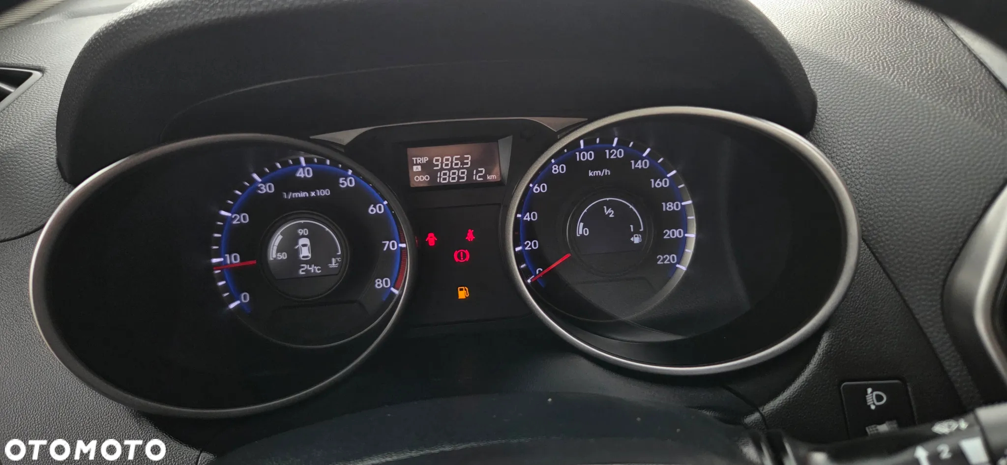 Hyundai ix35 1.6 GDI Premium 2WD - 24