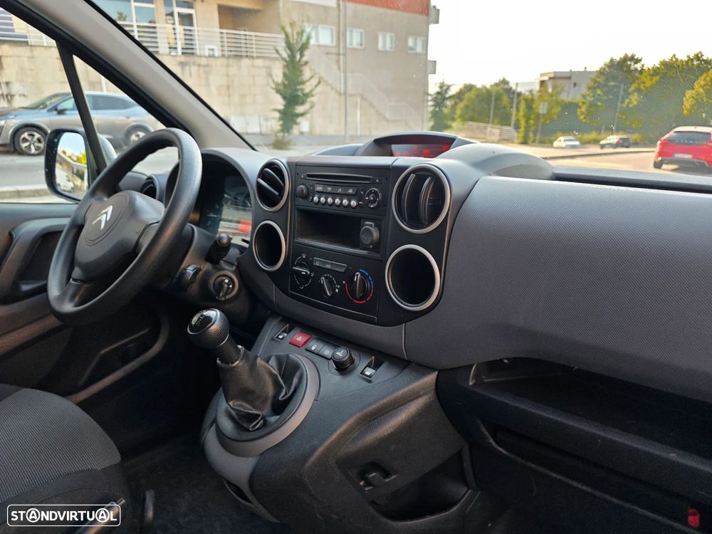 Citroën Berlingo 1.6HDi Longa com Iva Dedutível - 8