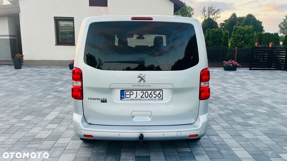 Peugeot Traveller - 5