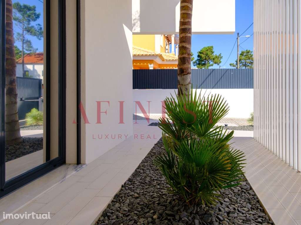 MORADIA T4 NA AROEIRA - Grande imagem: 5/35