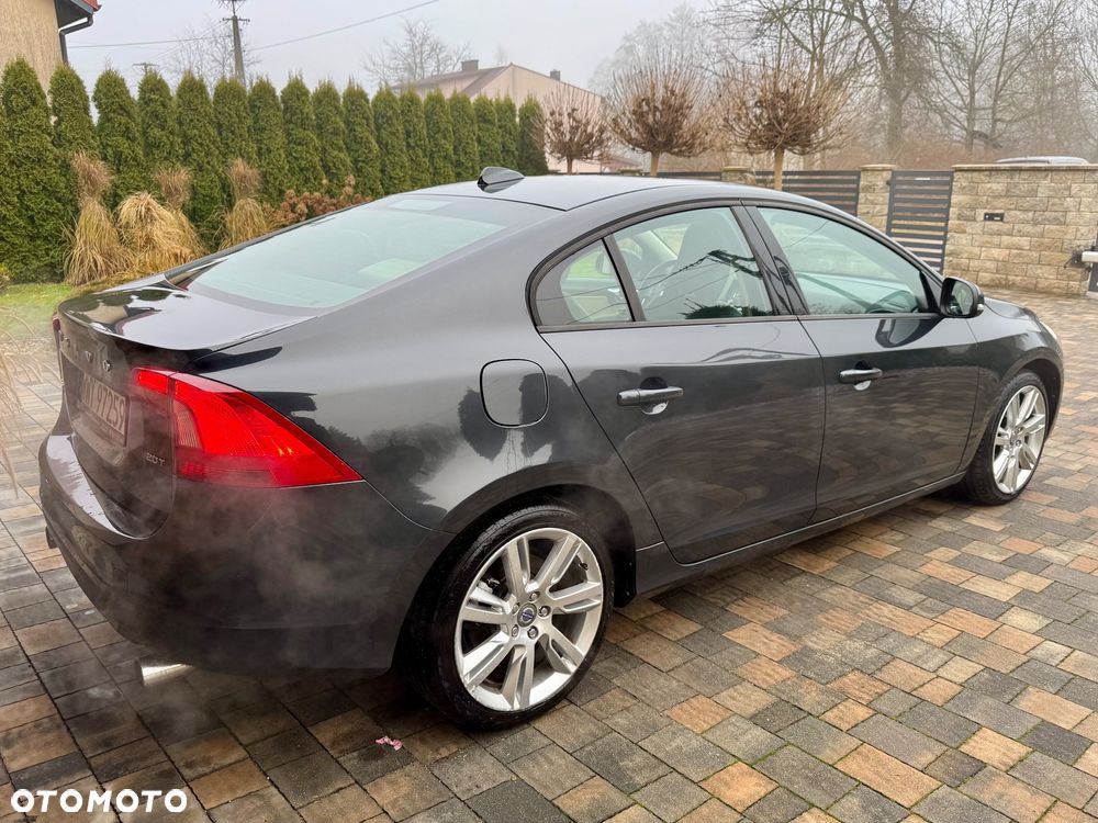 Volvo S60 2.0T Momentum - 7