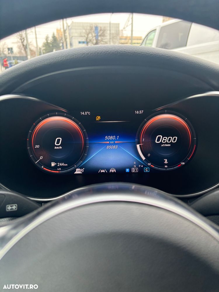 Mercedes-Benz GLC 220 d 4MATIC - 11