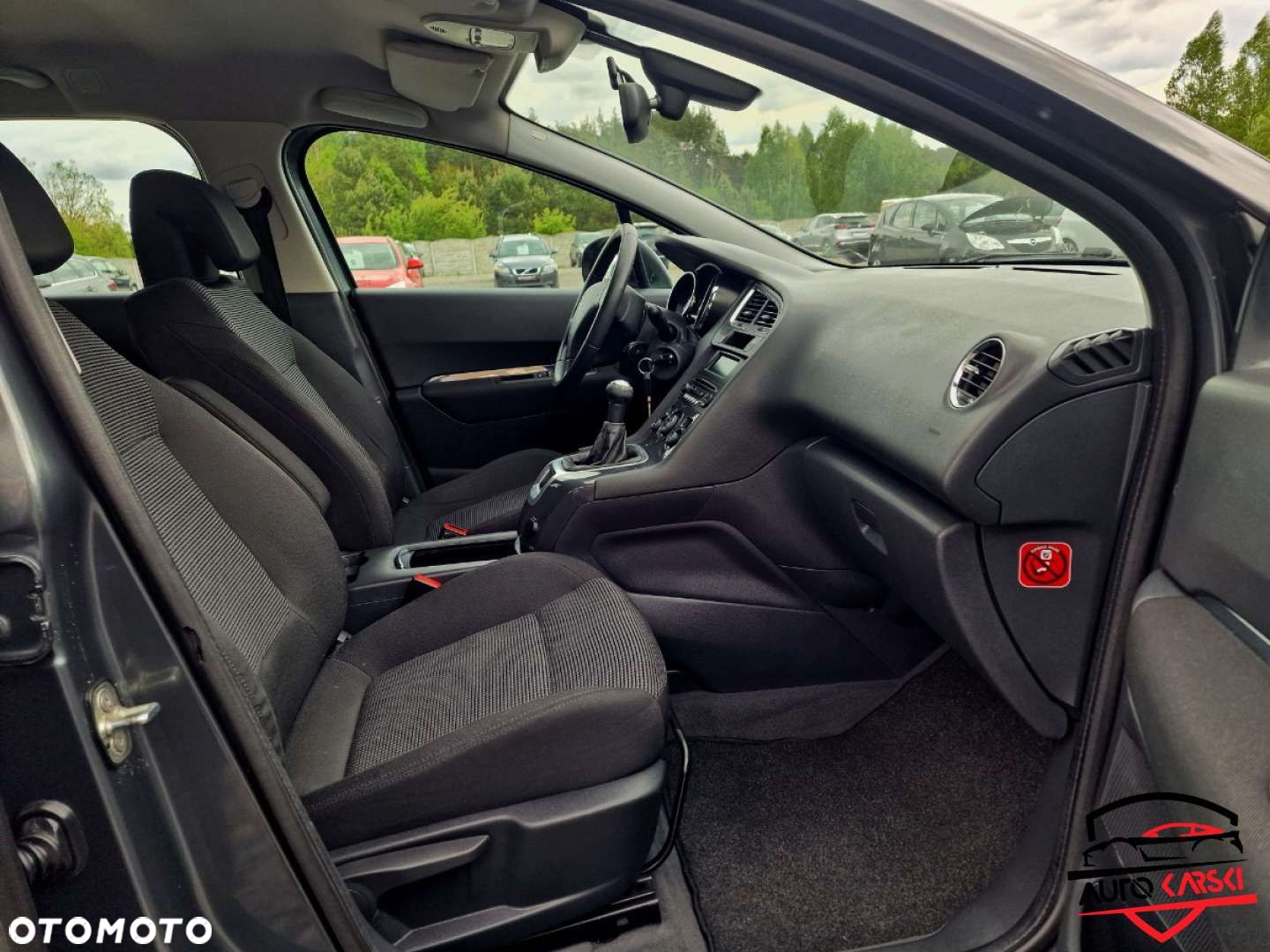 Peugeot 5008 - 23