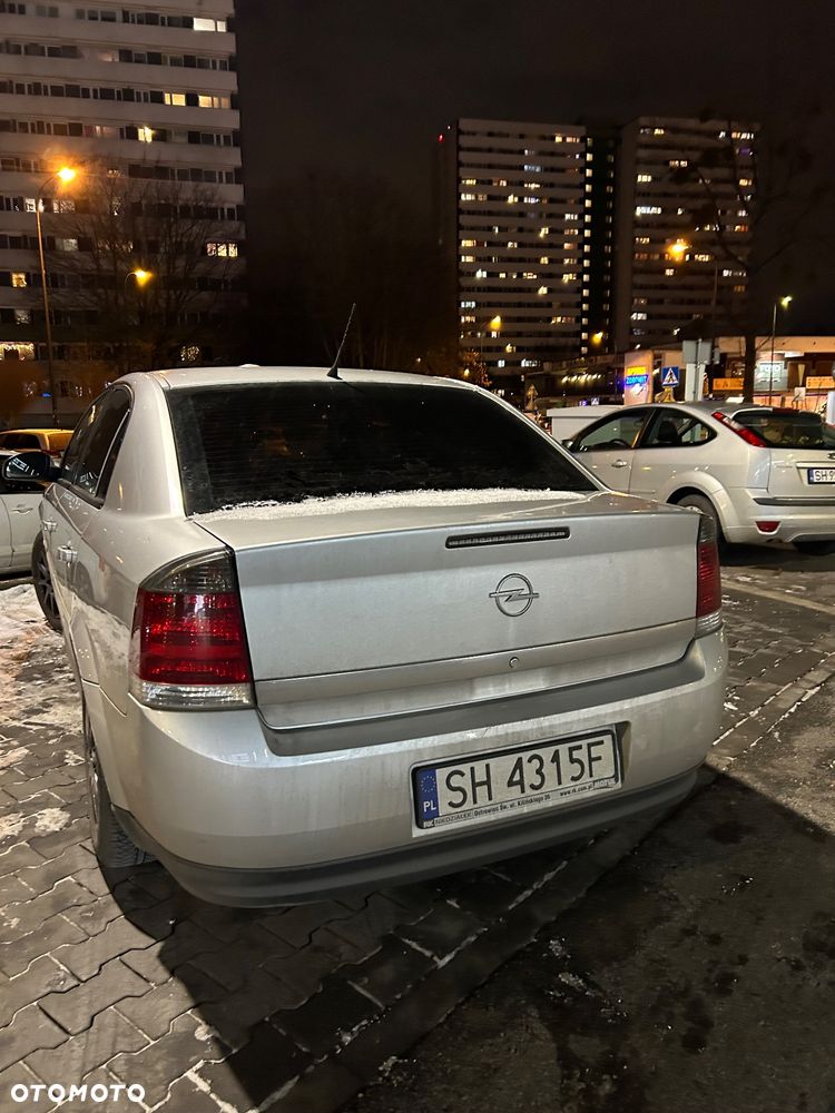 Opel Vectra 1.8 Comfort - 4