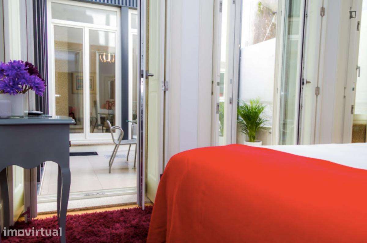 Apartamento com 2 quartos - localizado em Santo Ildefonso Porto - Grande imagem: 4/28
