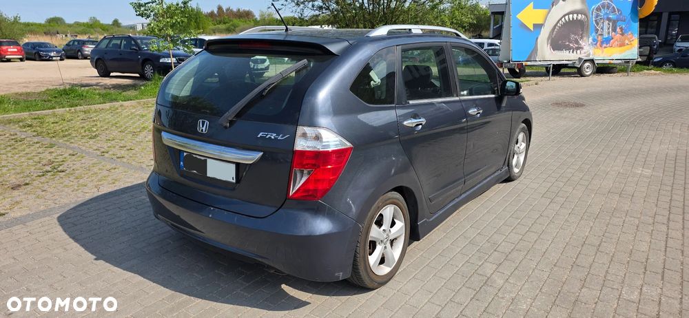 Honda FR-V 1.8 Executive - 4
