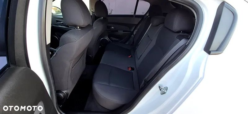 Chevrolet Cruze 1.6 LT+ - 7