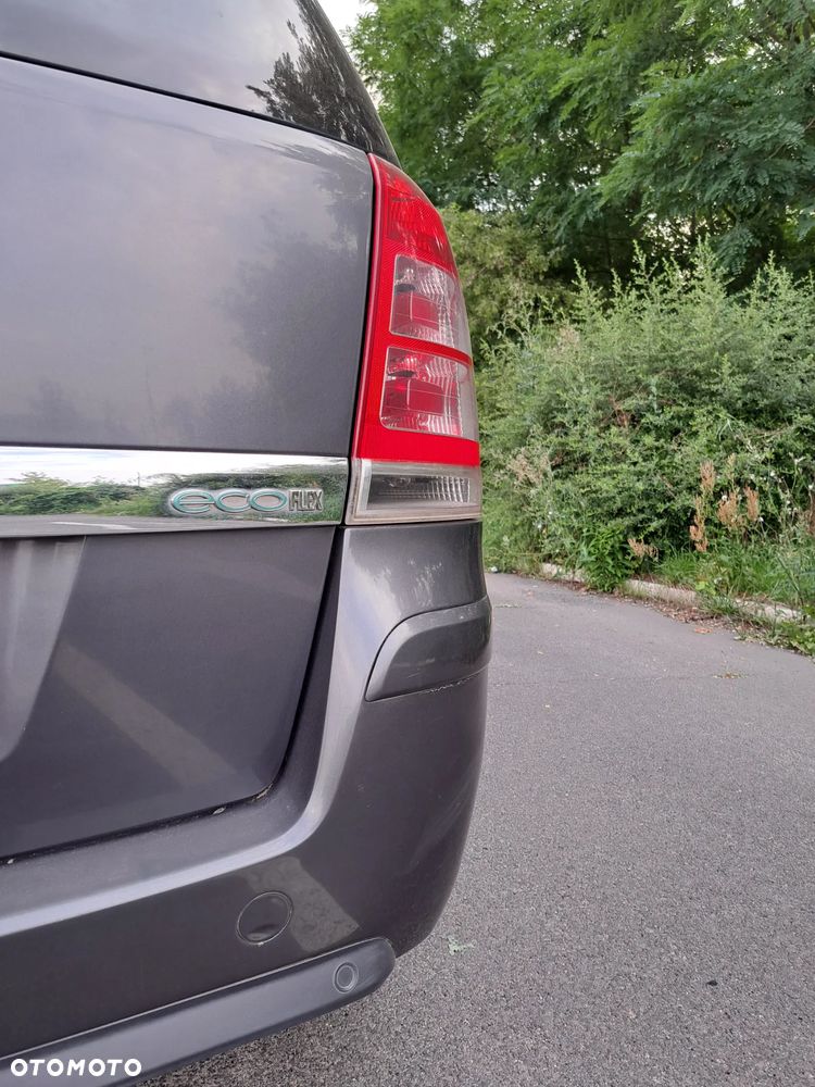 Opel Zafira 1.7 CDTI Cosmo - 3
