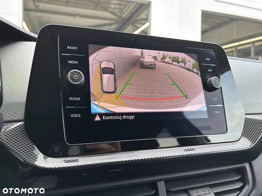 Volkswagen T-Cross - 30