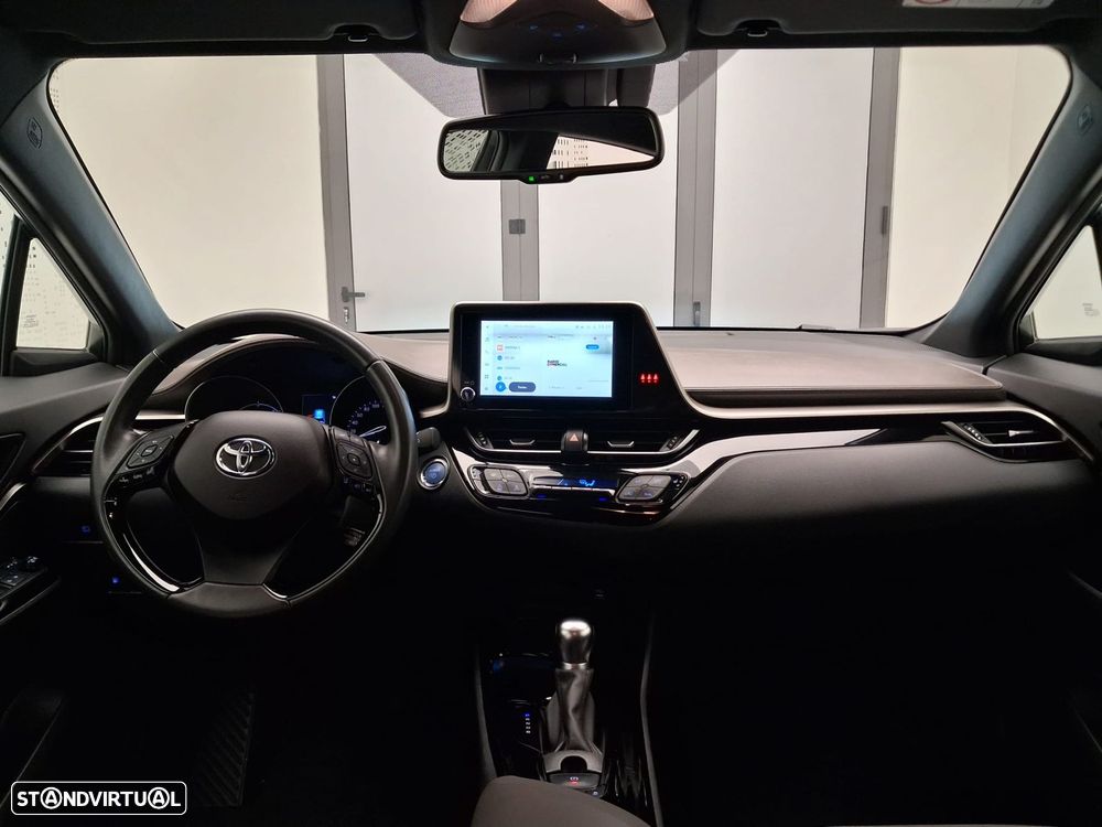 Toyota C-HR - 14