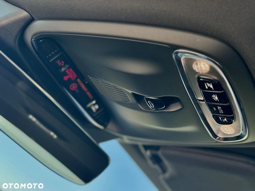 Volvo S90 D4 AWD Inscription - 23