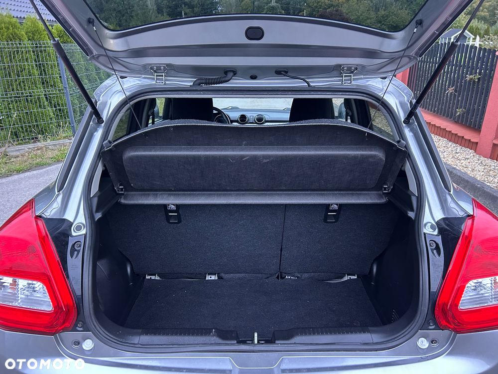 Suzuki Swift 1.2 Premium - 10