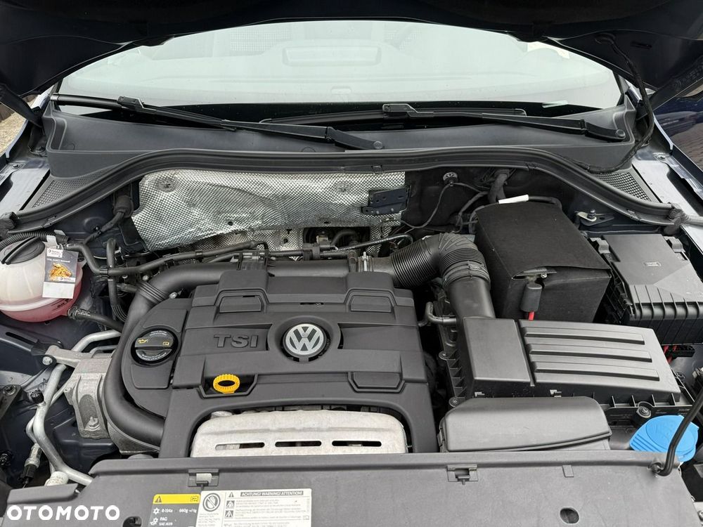 Volkswagen Tiguan - 11