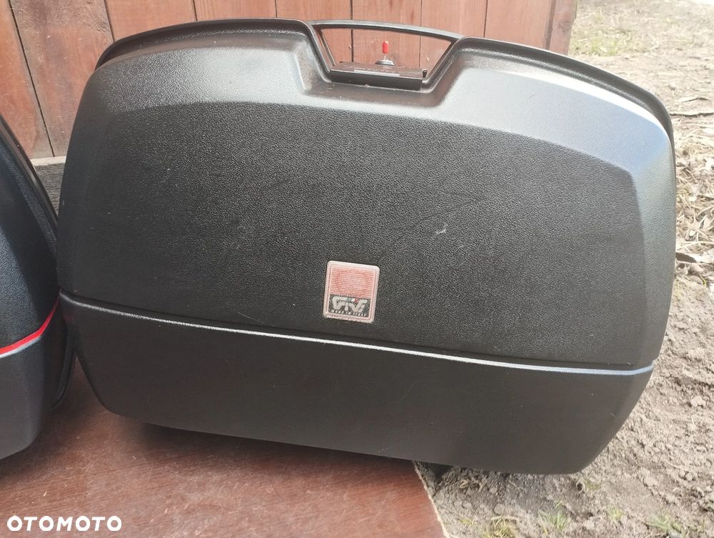 kufry boczne GIVI E36 E45 Monokey Honda Yamaha Suzuki Kawasaki Yamaha BMW - 3