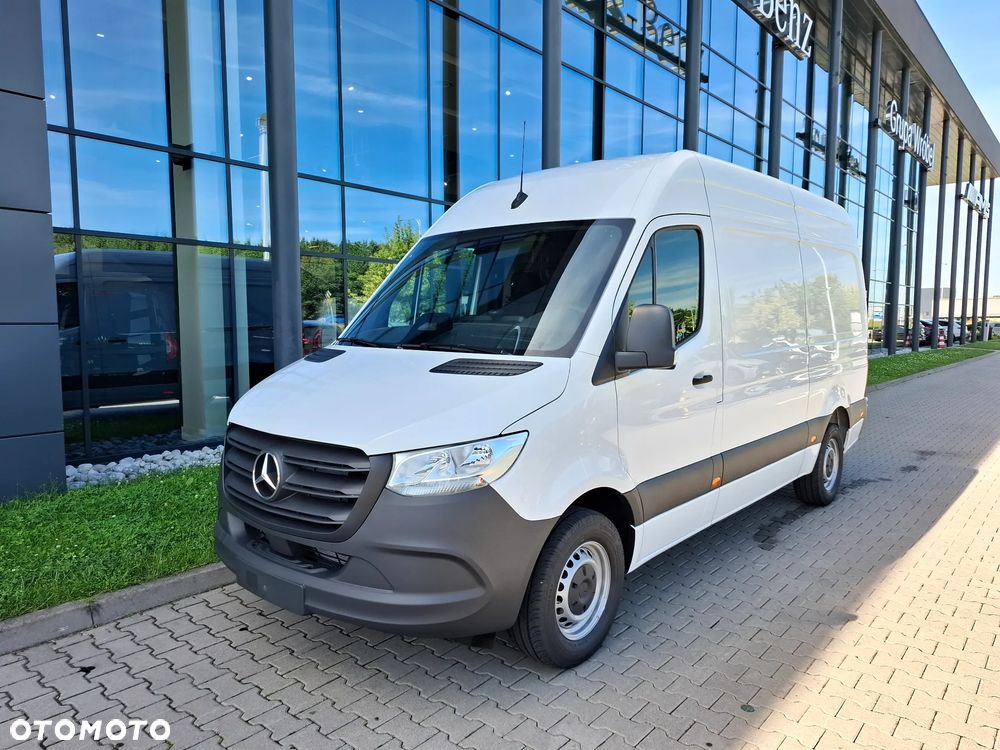 Mercedes-Benz Sprinter 315 CDI Furgon PRO standard  3665 mm L2H2 - 2