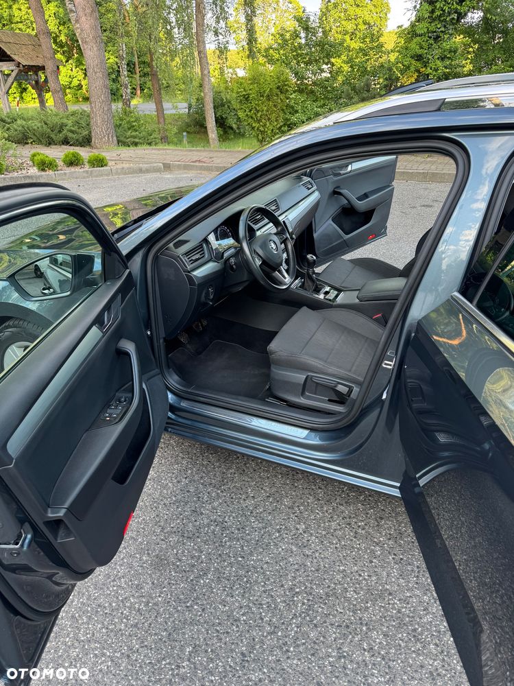 Skoda Superb 1.6 TDI GreenLine - 20
