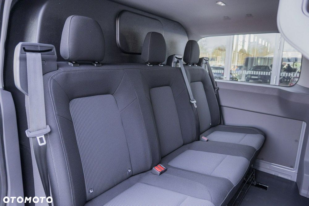 Volkswagen Transporter - 13