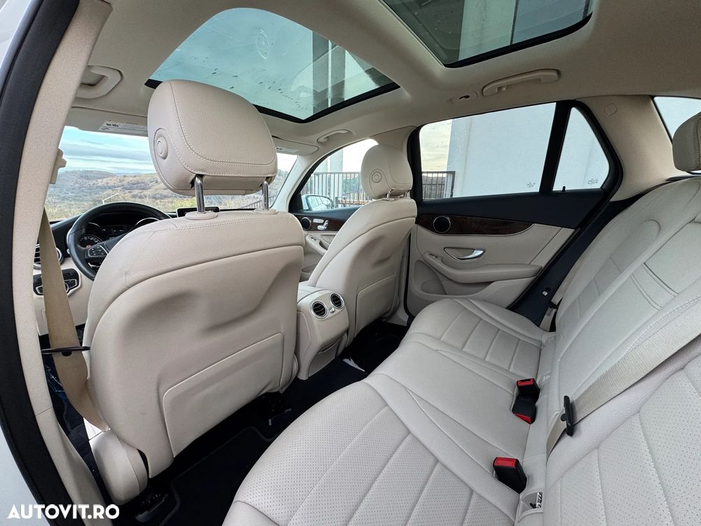 Mercedes-Benz GLC - 7