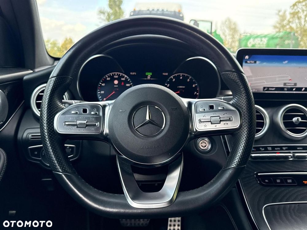 Mercedes-Benz GLC - 25