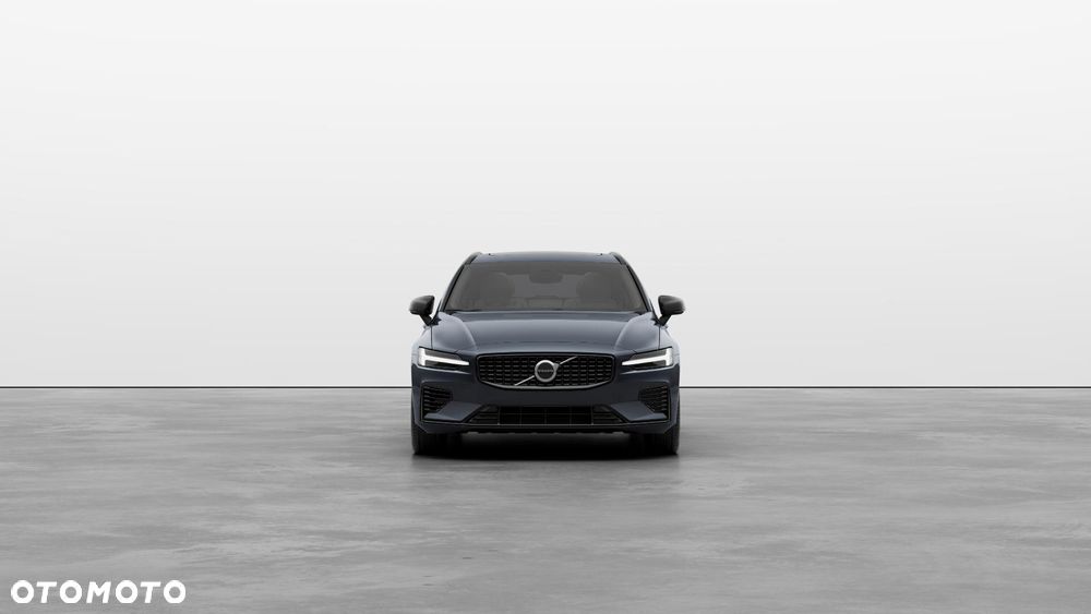 Volvo V60 B5 B AWD Plus Dark - 5