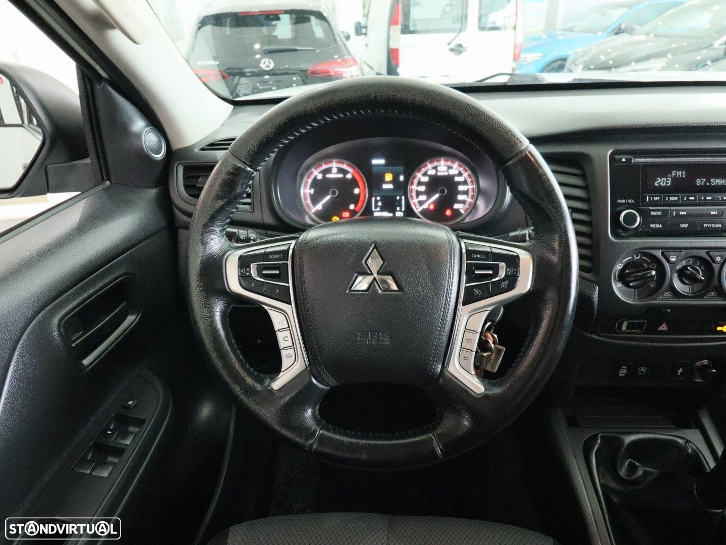 Mitsubishi L200 2.3 DI-D CD Invite 4WD - 13