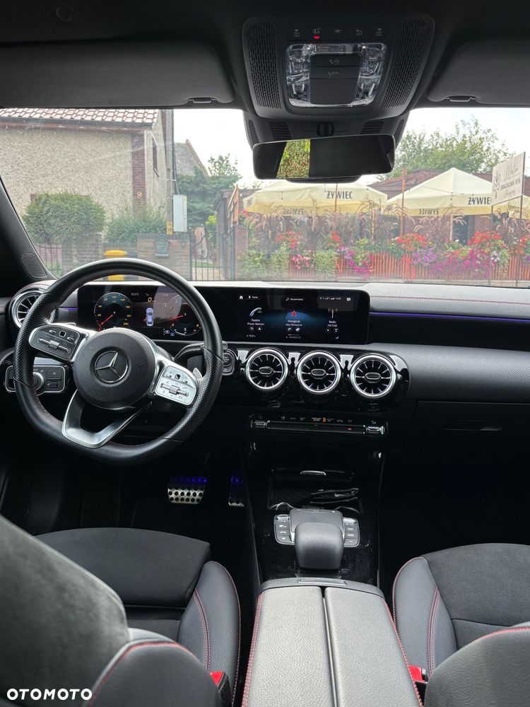 Mercedes-Benz CLA 250 AMG Line 7G-DCT - 16