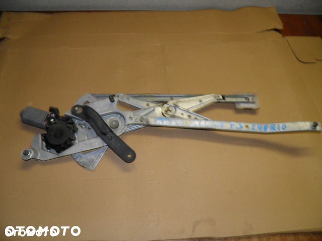 PODNOŚNIK SZYBY RENAULT MEGANE I PRAWY PRZÓD 1999r