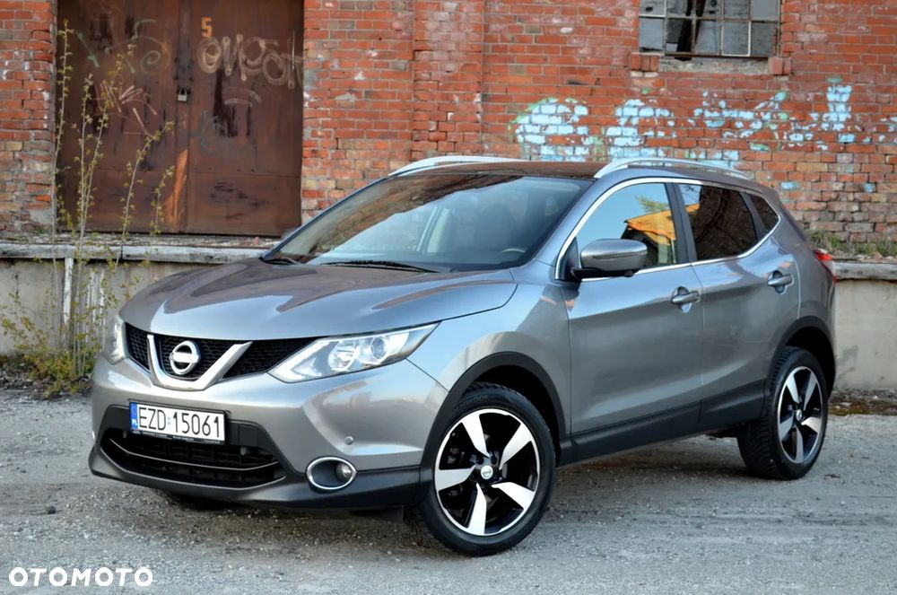 Nissan Qashqai 1.6 DIG-T N-Connecta - 2