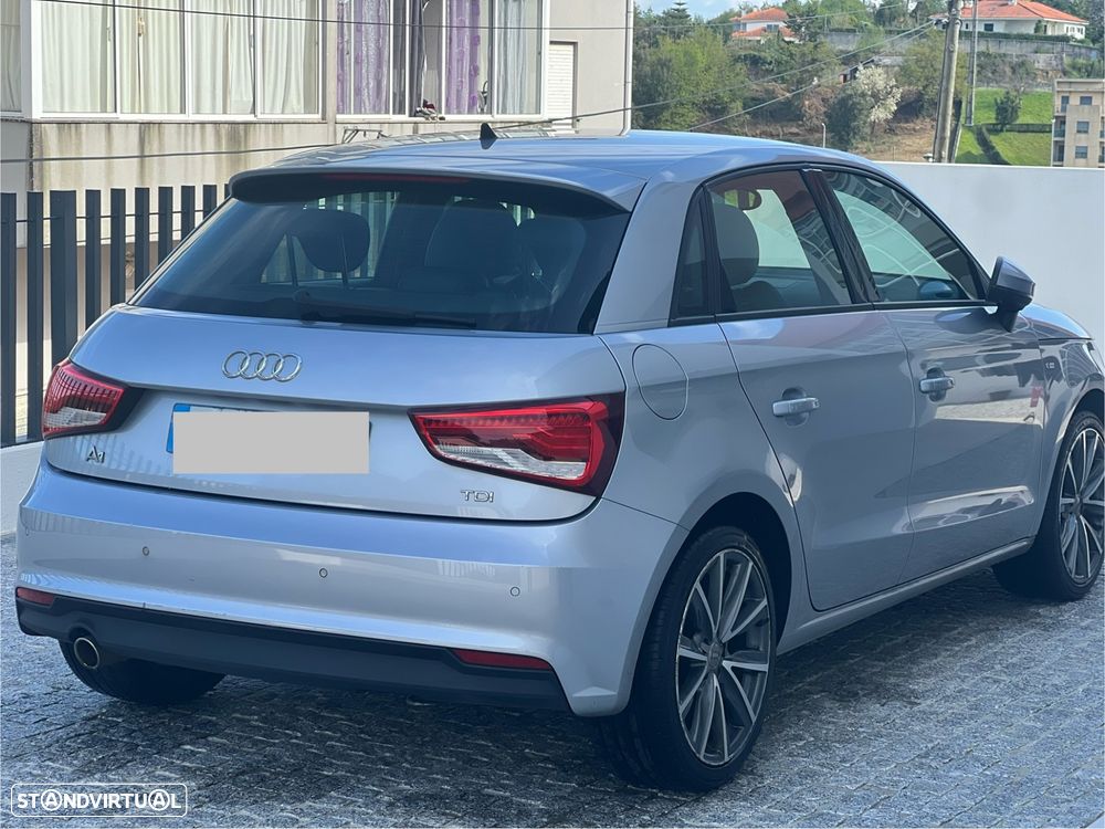 Audi A1 Sportback 1.6 TDI S-line S tronic - 2