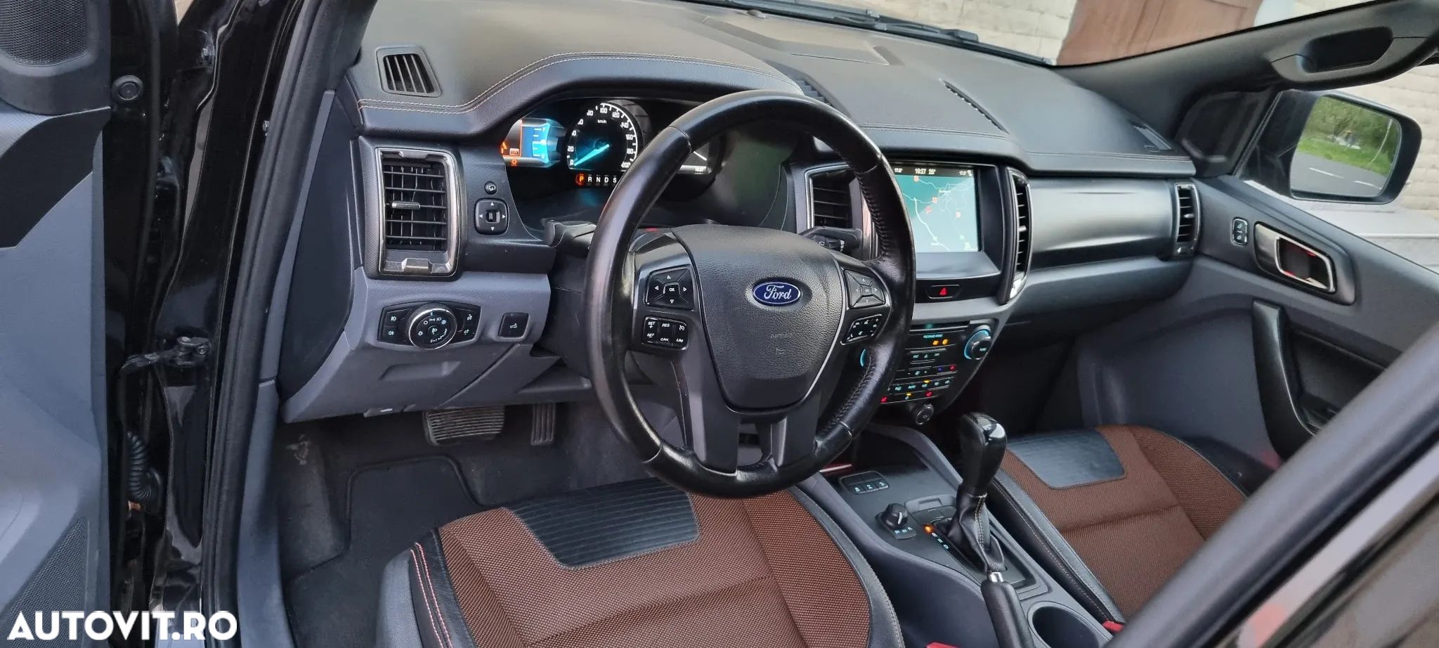 Ford Ranger Pick-Up 3.2 Duratorq 200 CP 4x4 Cabina Dubla Wildtrack Aut. - 12