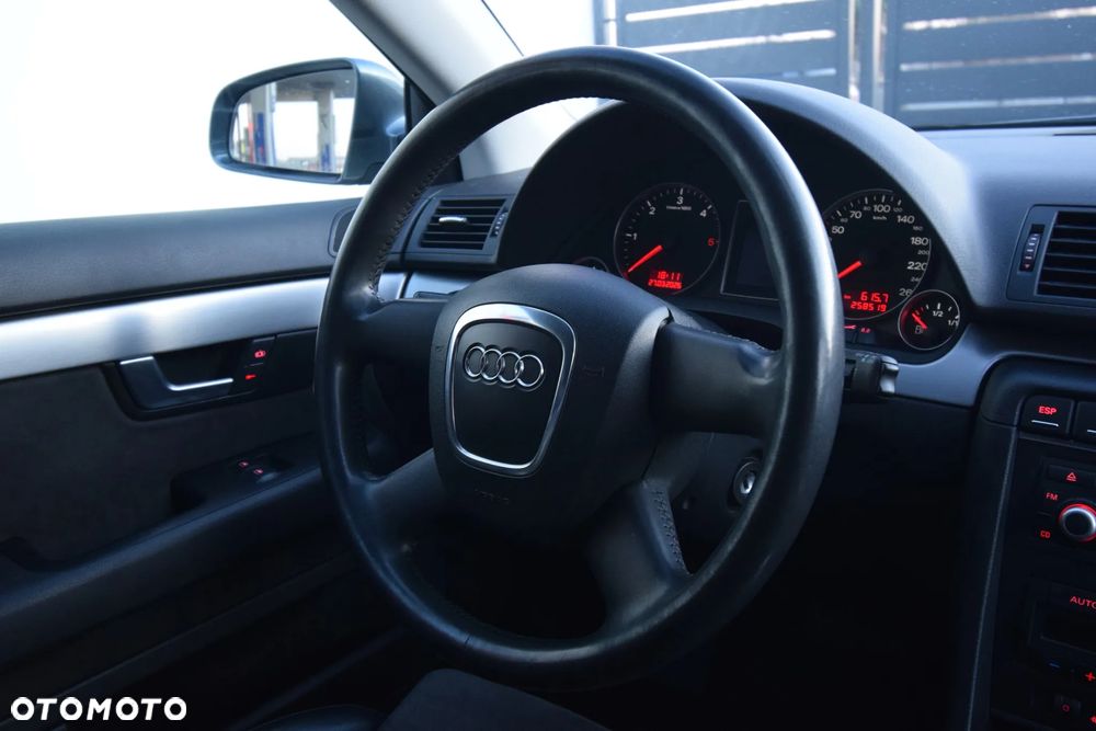 Audi A4 Avant - 23