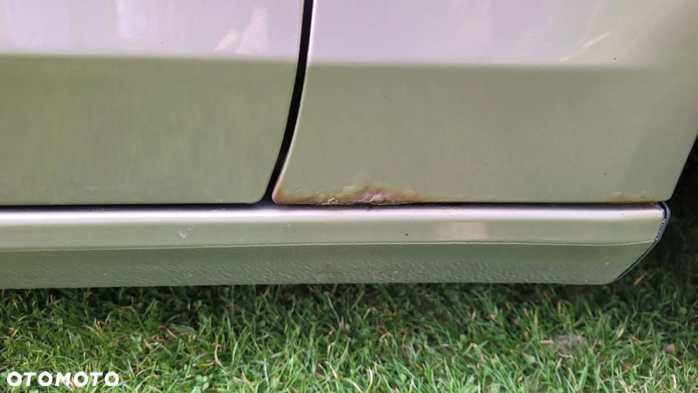 Audi A4 Avant 2.0 TDI - 7