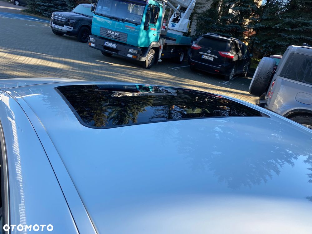 Mercedes-Benz CL 63 AMG - 21