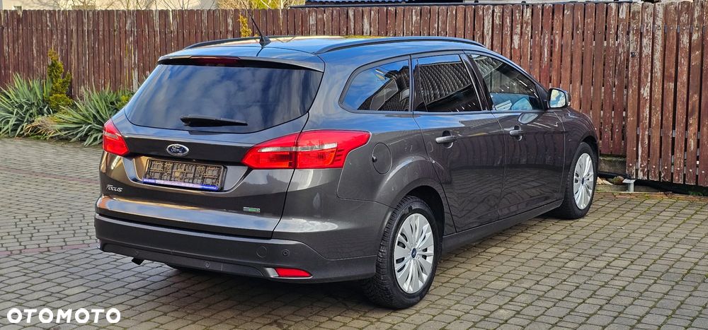 Ford Focus 1.0 EcoBoost Start-Stopp-System SYNC Edition - 4