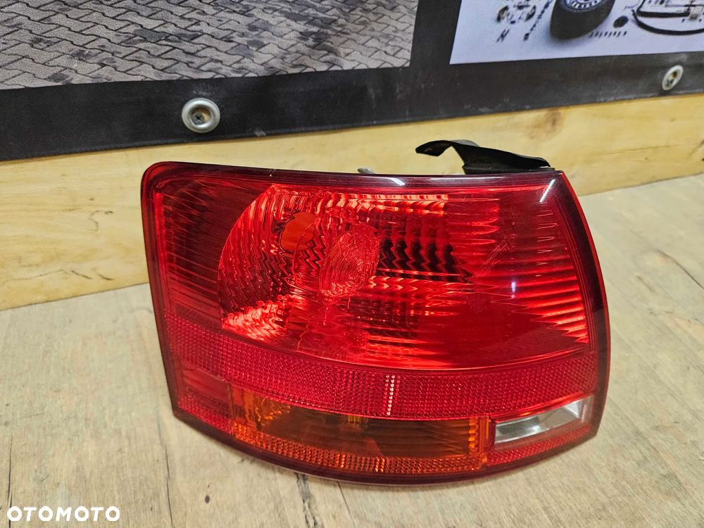 Lampa Lampy Tyl Tylna Prawa Lewa na w Blotnik AUDI A4 B7 Kombi Avant - 5
