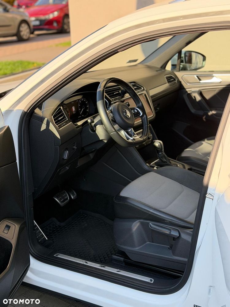 Volkswagen Tiguan Allspace 2.0 TSI 4Mot Highline DSG - 16