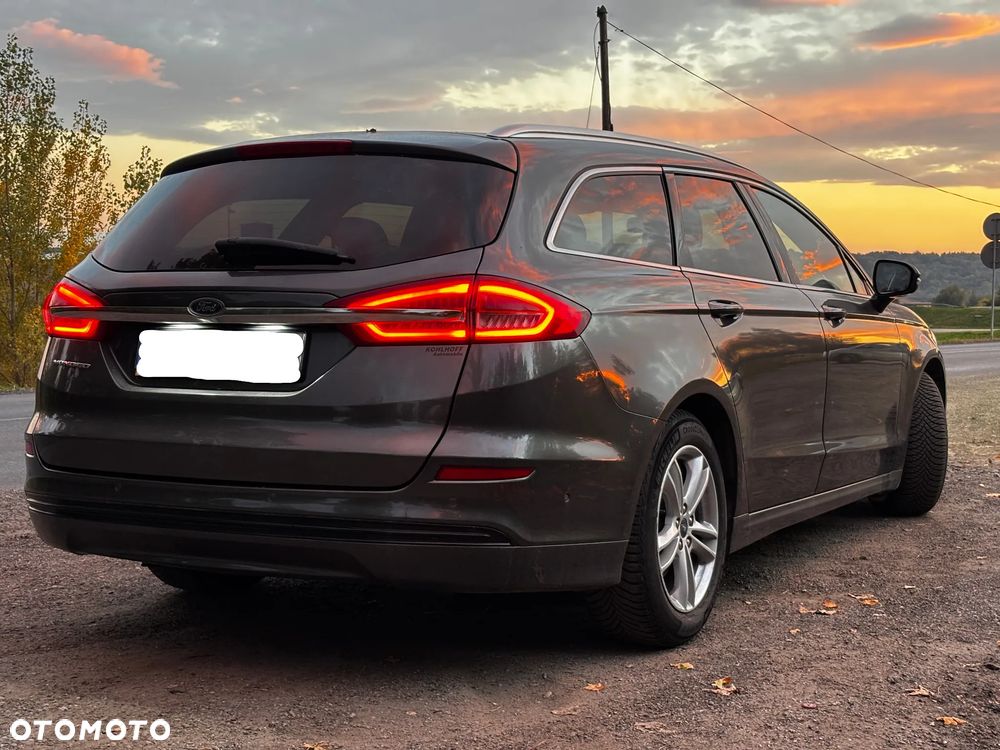 Ford Mondeo - 4