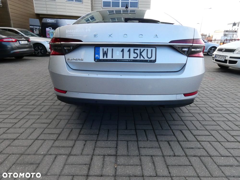 Skoda Superb 2021 photo 3