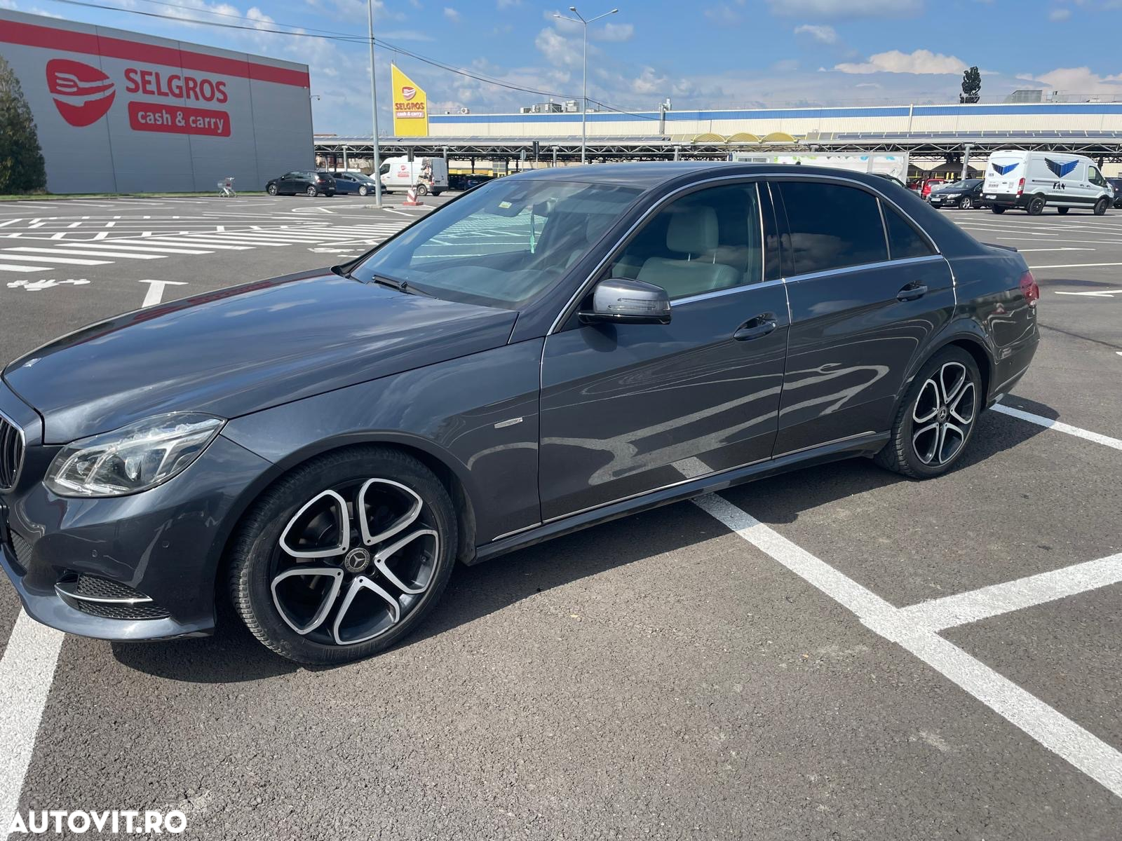 Mercedes-Benz E 220 BlueTEC BlueEFFICIENCY 7G-TRONIC Edition Avantgarde - 3