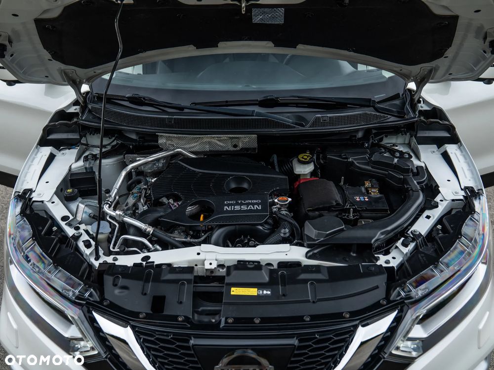 Nissan Qashqai 1.6 DIG-T N-Connecta - 38